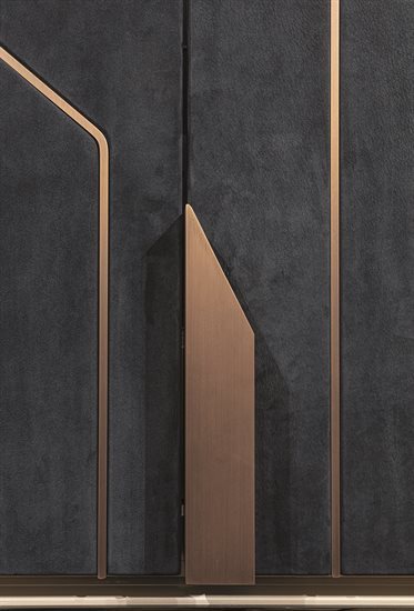 GINZA BAR_cabinet_6_G958
